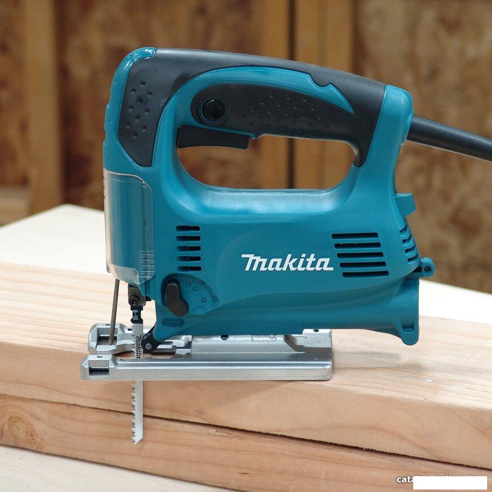 Электролобзик Makita 4329